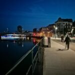 Lüttich bei Nacht an der Maas